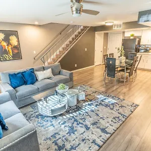 https://beautiful-townhome-great-location.las-vegashotels.net